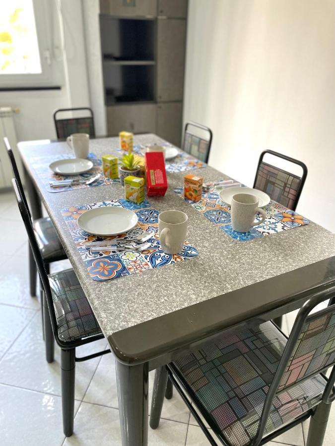 Madras Apartment San Giorgio a Cremano Buitenkant foto