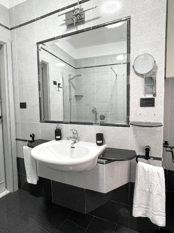 Madras Apartment San Giorgio a Cremano Buitenkant foto